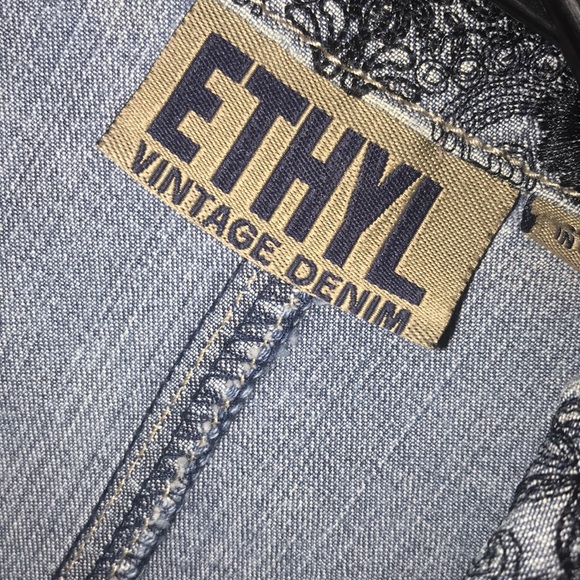 Denim jacket - Picture 2 of 4